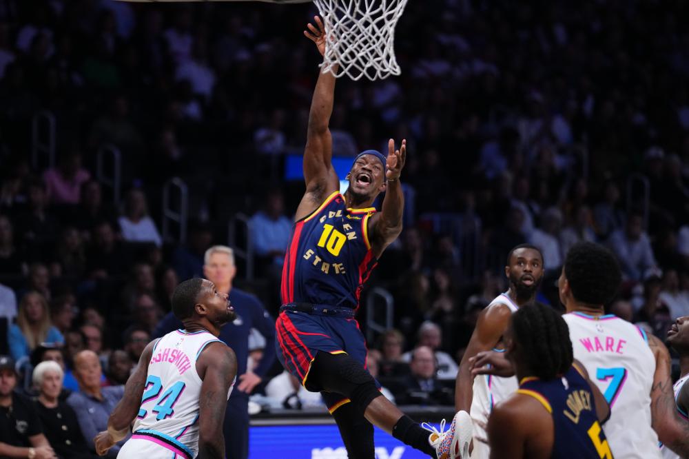 许多球队通 许多球队通